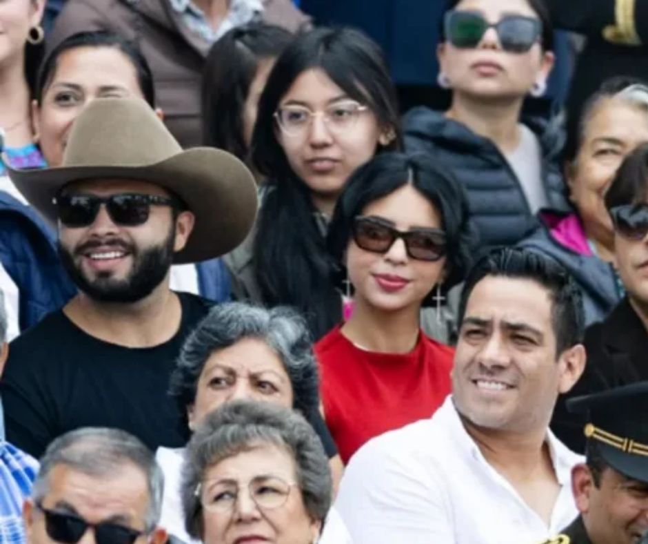 Ángela Aguilar y Christian Nodal asisten a Desfile Militar en CDMX