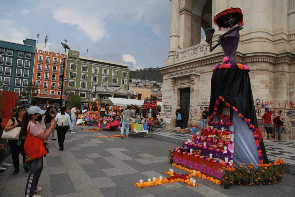 ¿Estás en Pachuca en Día de Muertos y no sabes qué hacer? Estos son los cinco lugares para ir