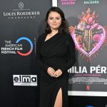 Selena Gomez anuncia que tiene SIBO, así detuvo críticas a su cuerpo