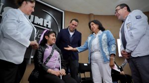 DIFH, CEUMH y UNAM se unen para proporcionar prótesis oculares en Hidalgo