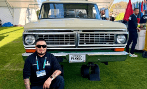 De Hidalgo al mundo: Alex Tovar en el Super Bowl