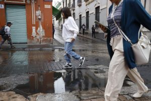 Frente Frío 43 golpea Hidalgo con lluvias y rachas de viento
