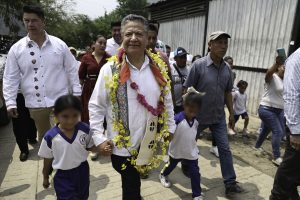 Julio Menchaca entrega obras por 271 mdp en Yahualica