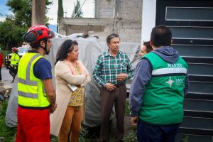 Tulancingo: vientos ponen en riesgo la seguridad de peatones