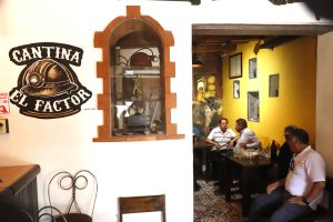 El Factor, una cantina que preserva la historia minera de Pachuca